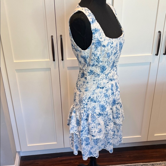 En Saison Blue and White Floral Mini Dress S - Picture 8 of 9